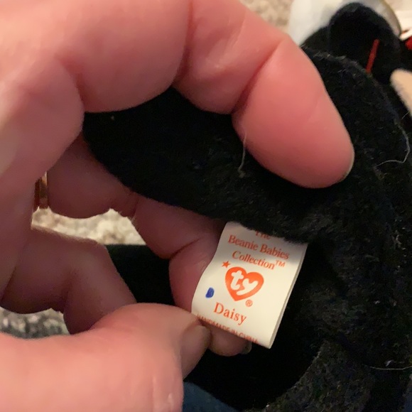 Daisy the cow very vintage beanie baby! - Picture 4 of 5